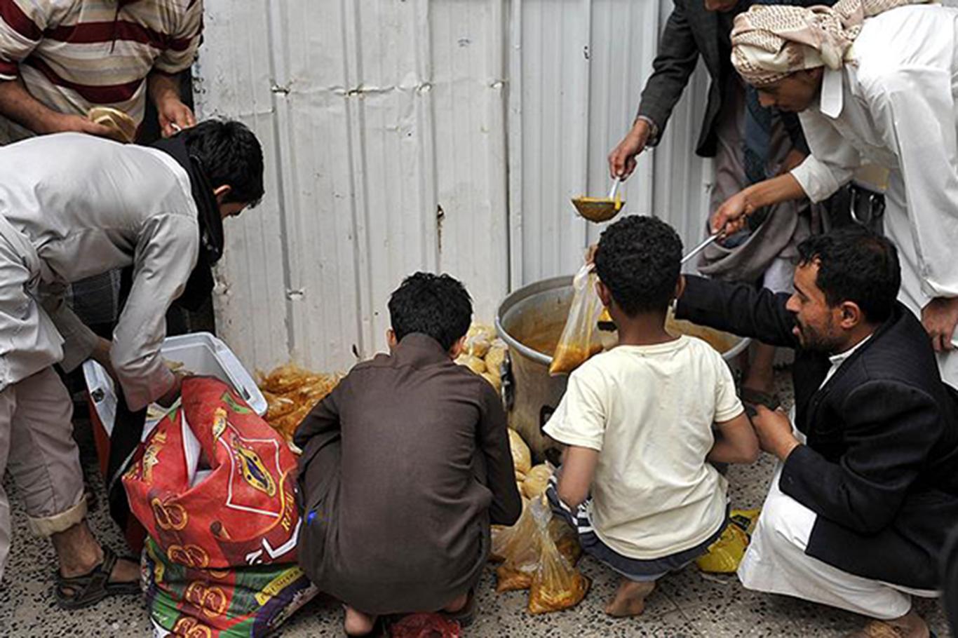 Yemen'de memur maaşları ödenemiyor Yemen'de memur maaşları ödenemiyor